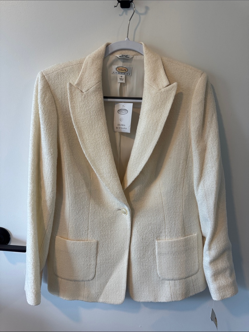 Vintage Talbots Cream Wool Bouclé Blazer - NWT